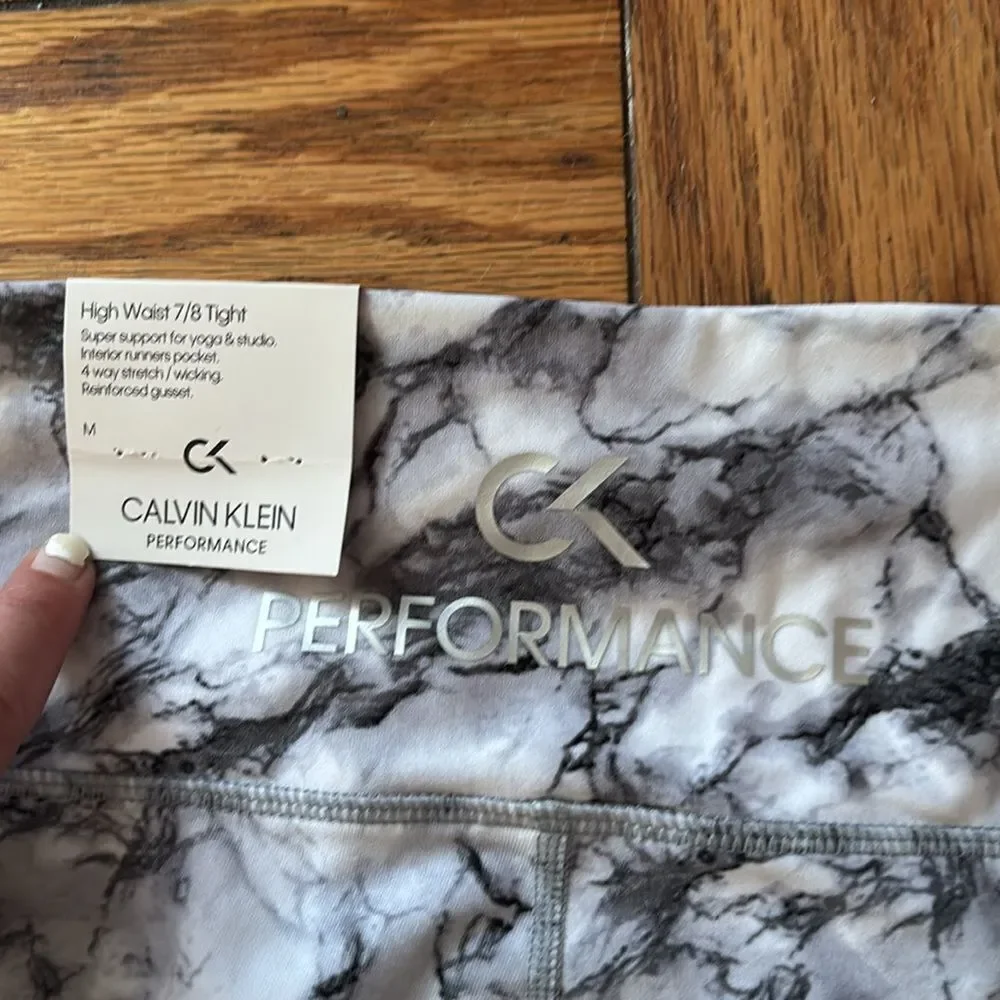 ✨NWT✨ Calvin Klein High Waist 7/8 Performance Wick Tights - Size Medium